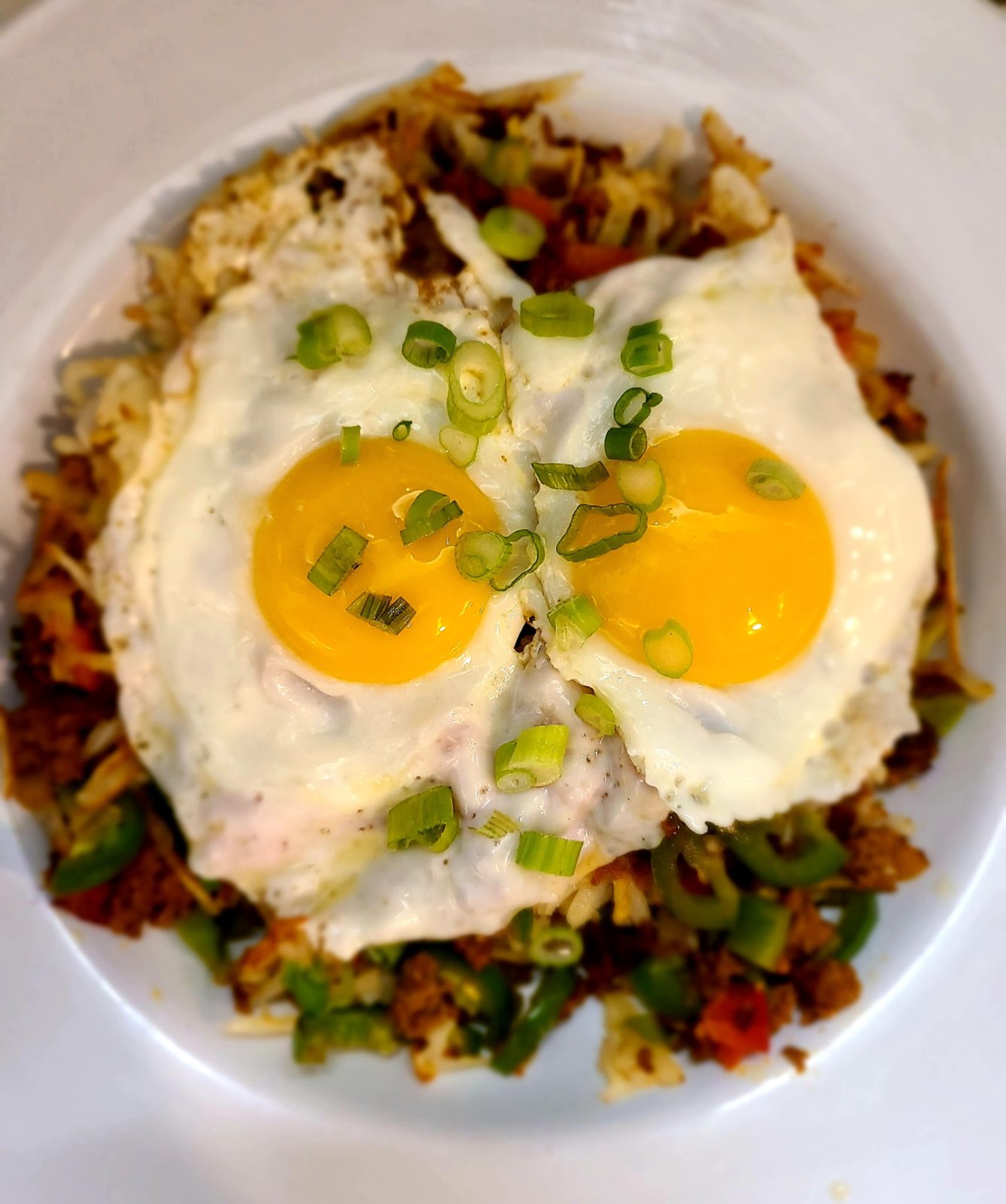 Tex-Mex skillet with chorizo, peppers and pepper jack